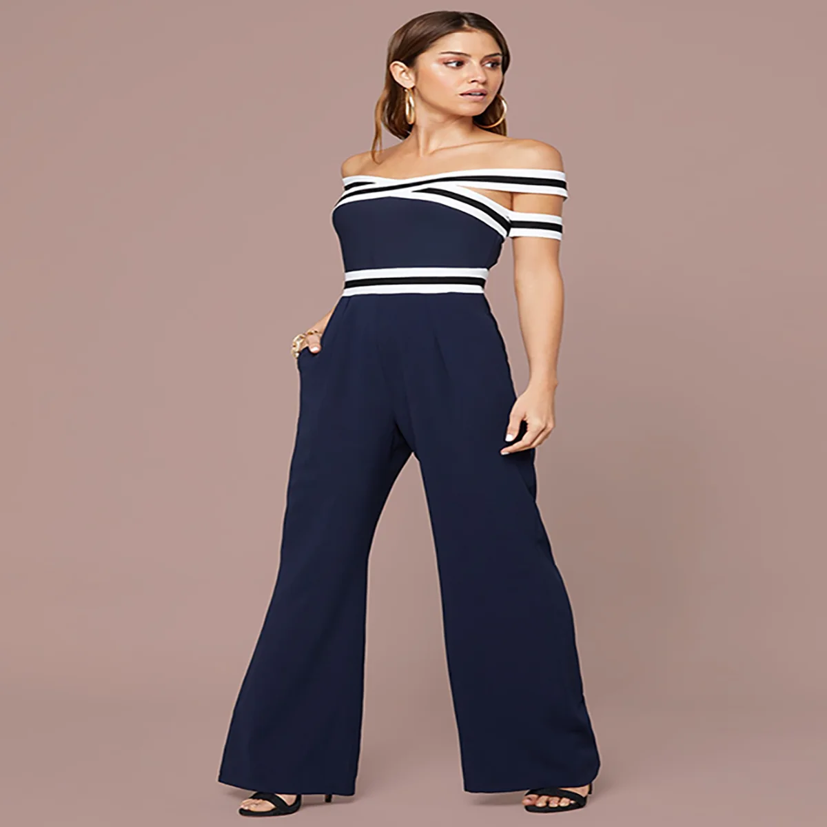 
Good Quality Fashion Women Off Shoulder Zipper Back And Side Pockets Bandage Jumpsuit 