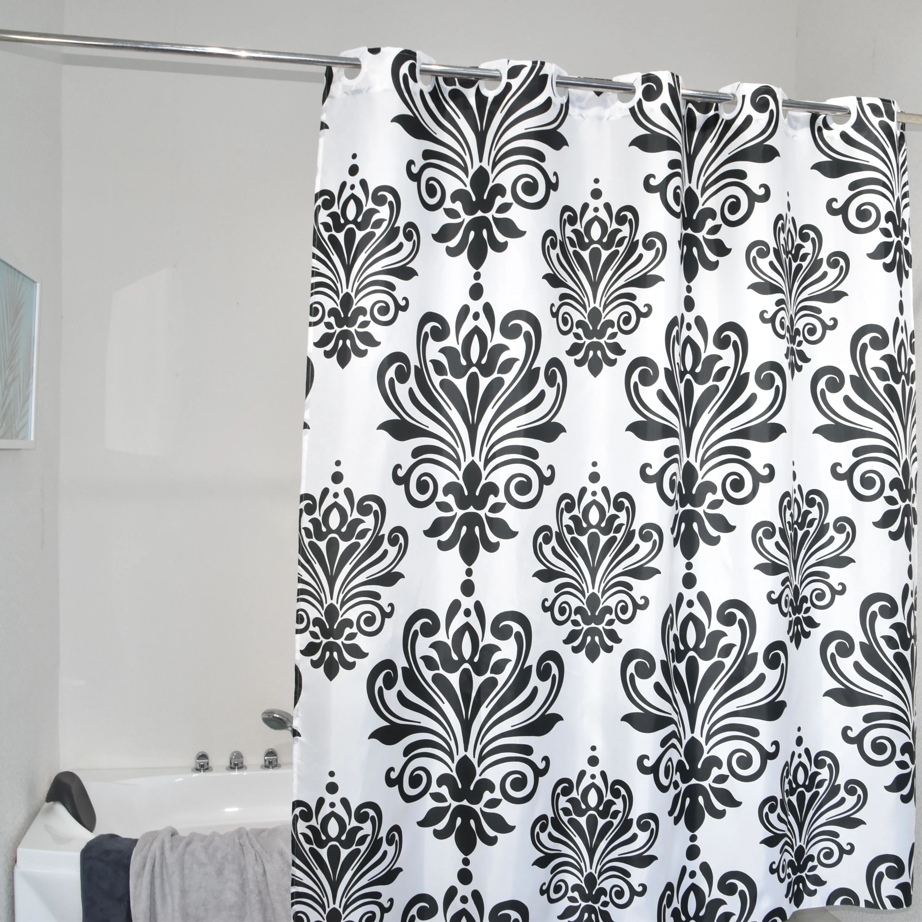 Elegant Custom Polyester Fabric Black Damask Patterns Print Hookless