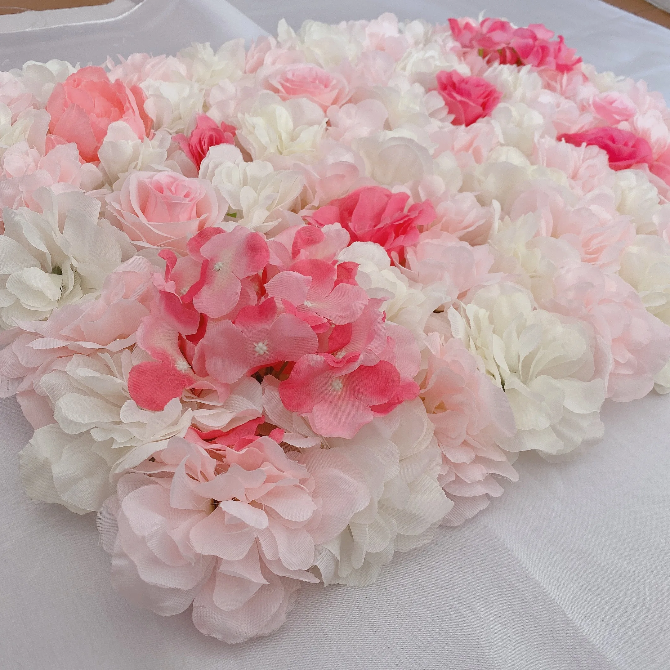 Wholesale Artificial Flower Wall Panel Silk Flower Wall Decoration White Flower Wall For