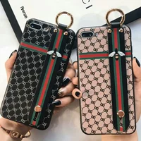 

Applicable female luxury plaid wristband bracket for iphone xsmax for 678p mobile phone shell in stock