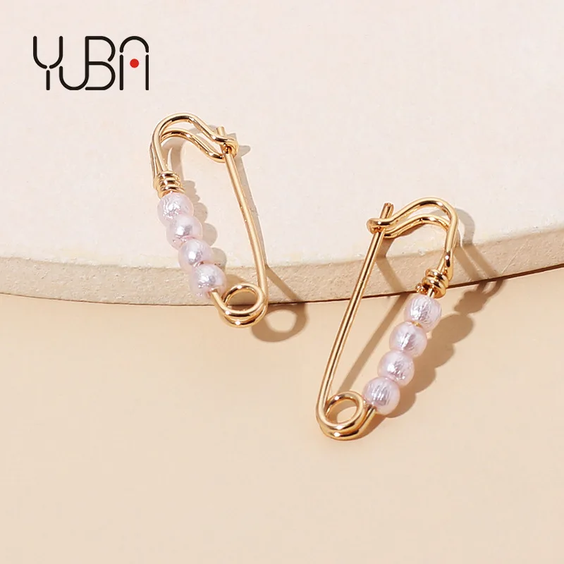 

Fashion New style Custom Wholesale Cheap price charming luxurious pearl pin earrings for women