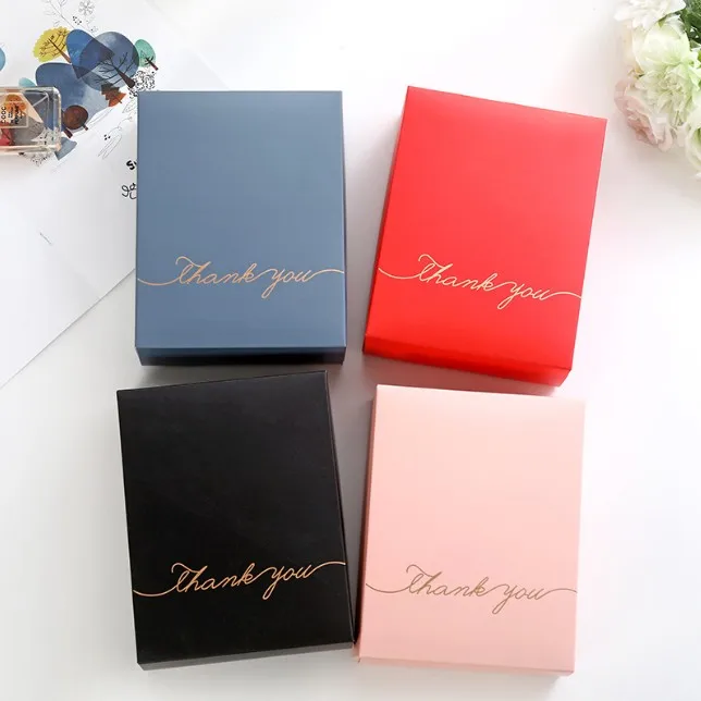 gift box black.jpg