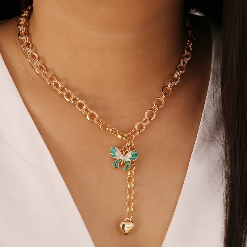 

Fashionable Women Accessories Colorful Butterfly Pendant Necklace Vintage Metal Heart Pendant Necklace, Gold color