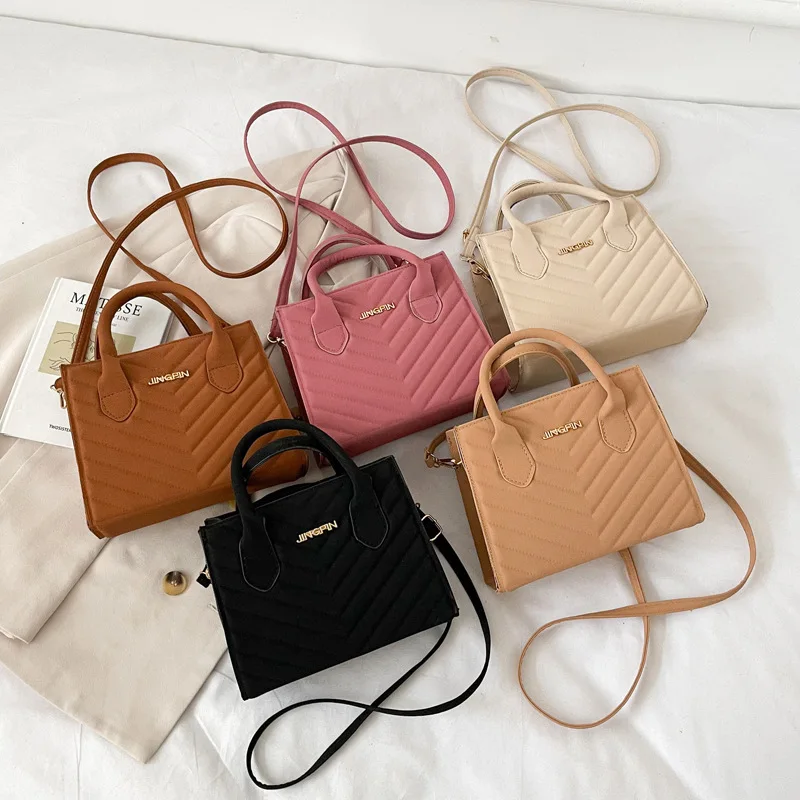 

Spring simple women's 2022 new trendy texture messenger bag color shoulder bag Western style portable small square bag, Colorful