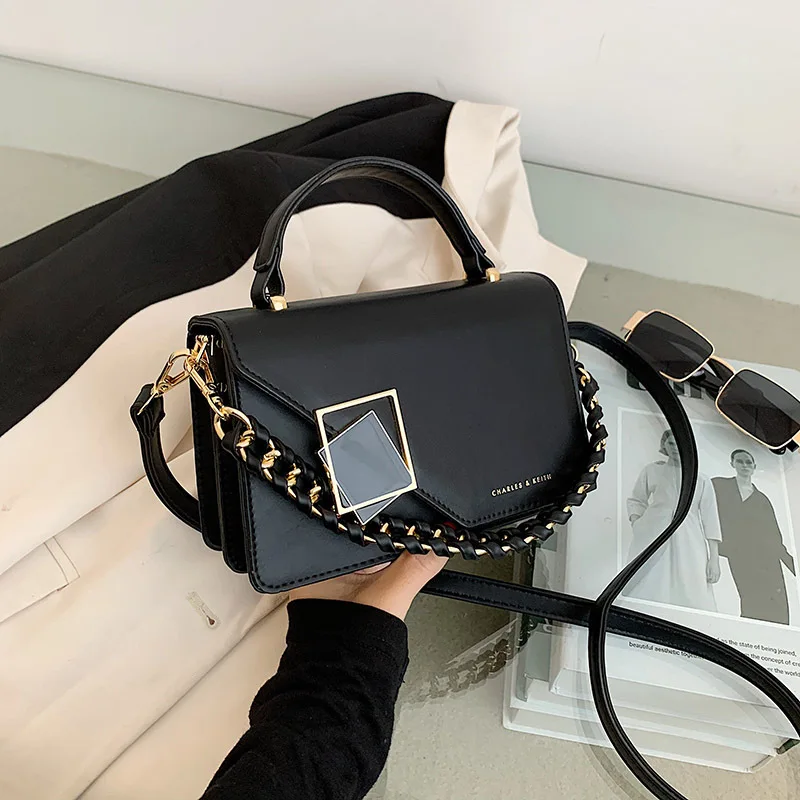 

Fashion Texture Diagonal Handbag New Chain One Shoulder Messenger Small Square Bag