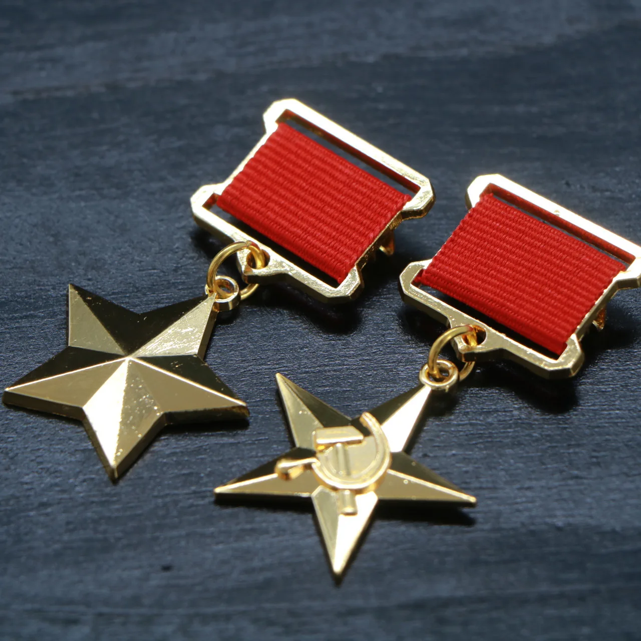 

Russian Gold-plated Gold Star Medal World War II USSR Soviet Five-star Medal of Labor with Pins CCCP Badge