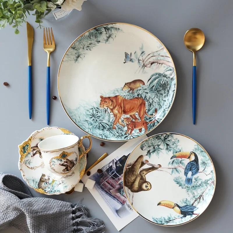 

Wholesale 8 Pcs England Luxury Dining Room Animal Pattern Home Decors Porcelain Dishes and Plates