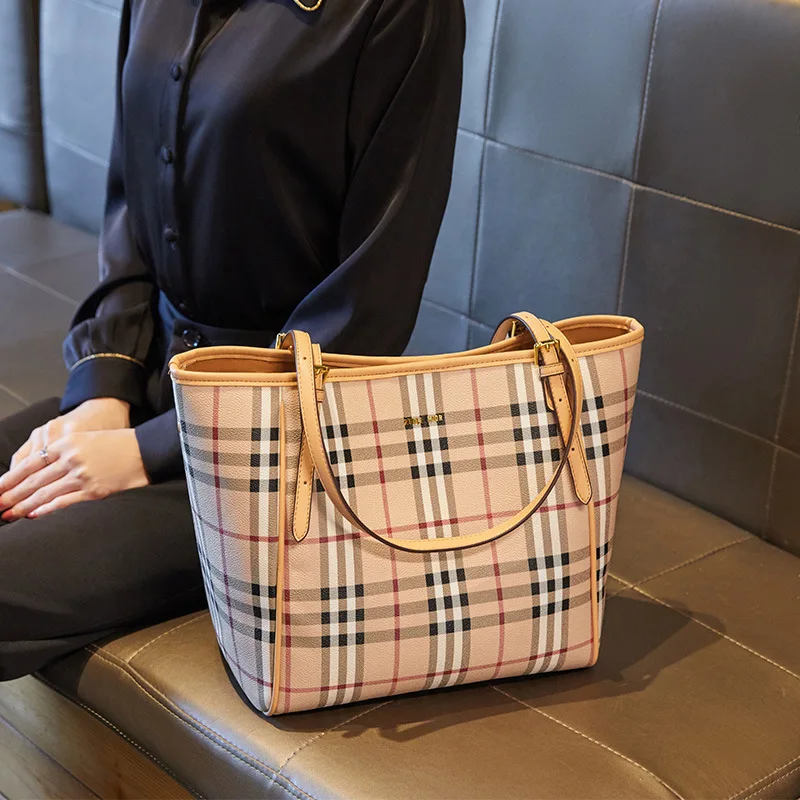 

New trend women tote bags armpit bag PVC luxury handbag ladies single shoulder bags designer leather handbag wholesale