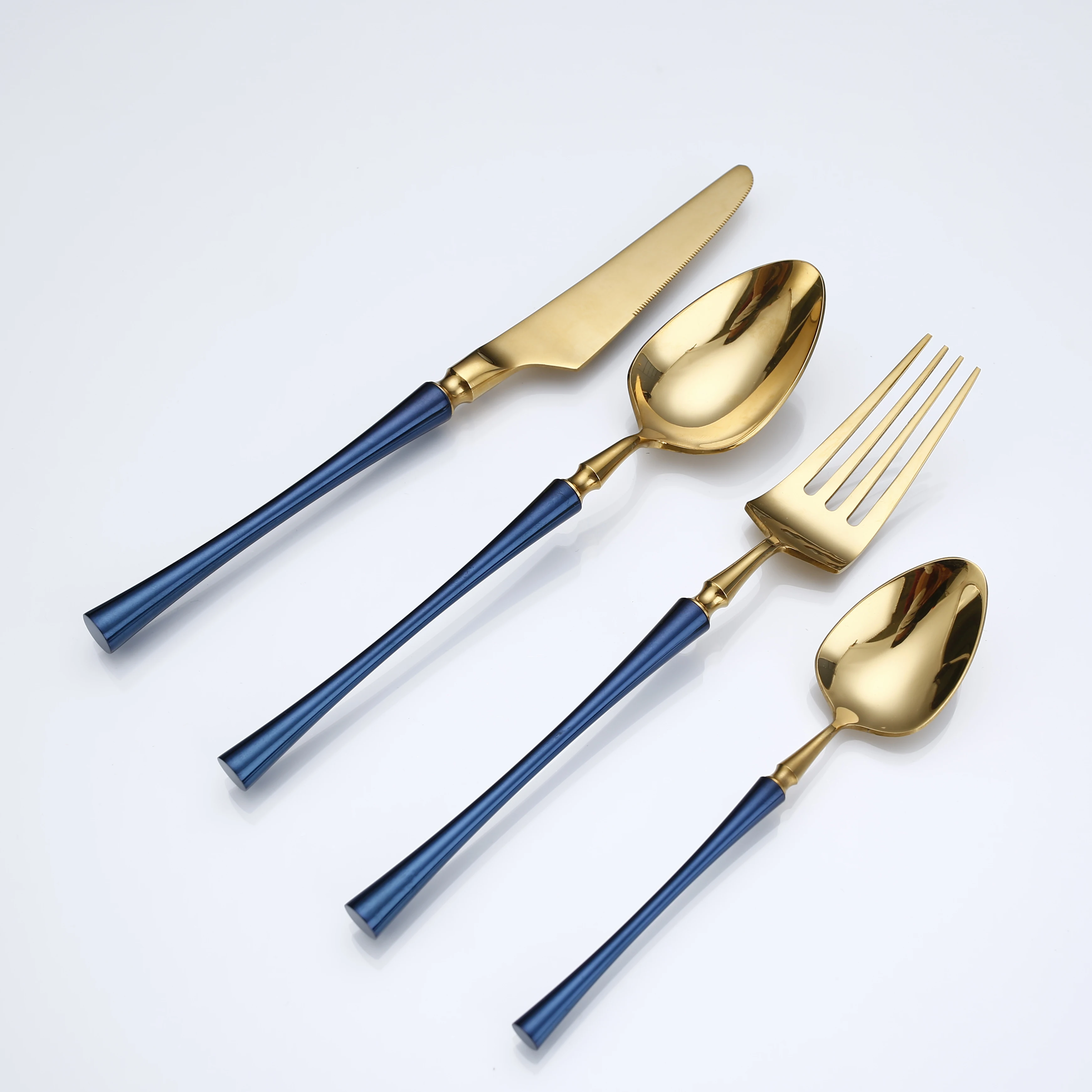 

Amazon bestseller 2021 wedding eco friendly golden stainless steel spoon fork and knife flatware cutlery set, Customized