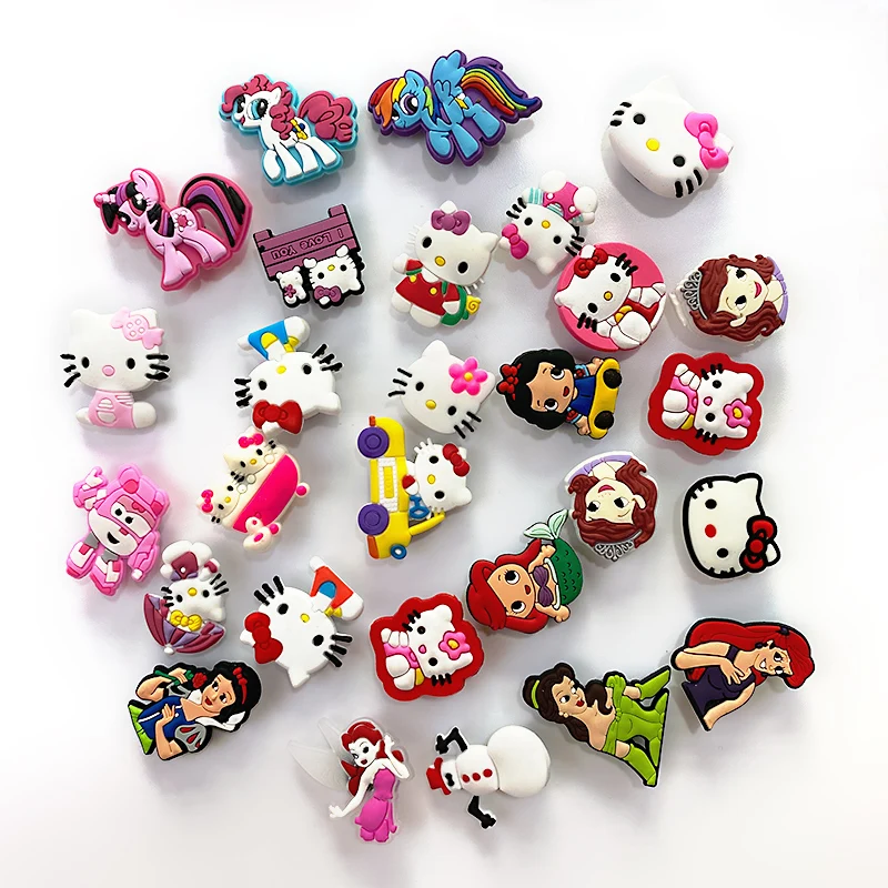 

2021 Newly designed soft PVC custom shoes charms Simpson's for kids boys gift