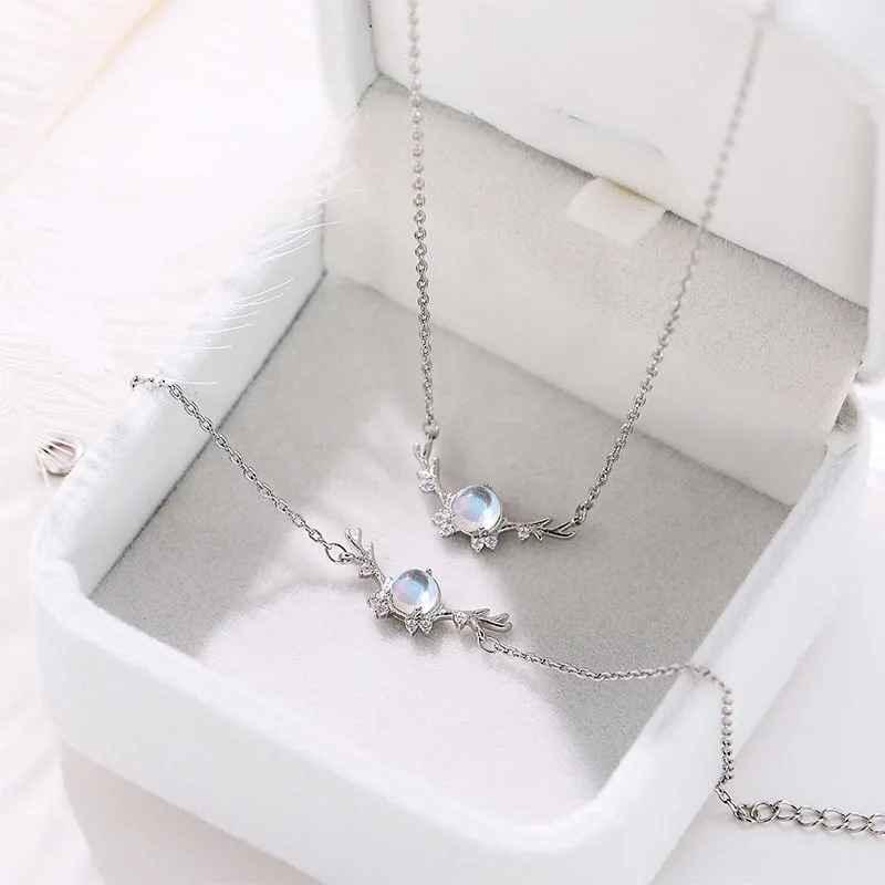 

Prevent Allergy 925 Necklace Sterling Silver Plated Crystal Antlers Wings Charm Choker S925 Necklace Jewelry, Picture shows