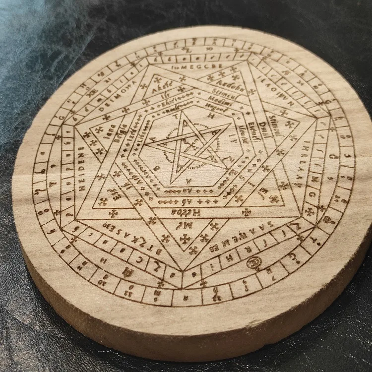 

hot selling mysticism wooden board Nordic pentagram rune board ornaments fortune-telling props