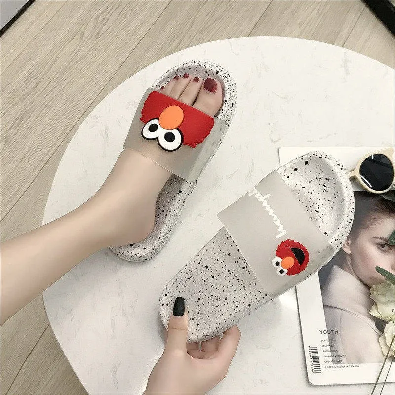 

Summer fashionable new design slipper cartoon women PVC indoor and outdoor non-slip breathable slippers plastic shoes, Yellow,black,red,green