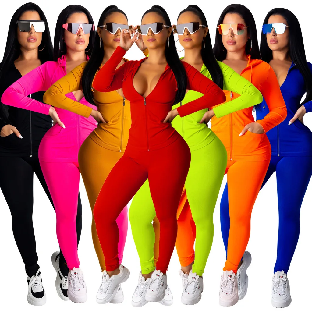 

Custom Logo 2 Piece Set Women Clothes Tracksuit Gym Outfits Crop Top Jogger Hoodie Suit Women's Set Two Piece Pants Set, Customized colors 2 piece sets