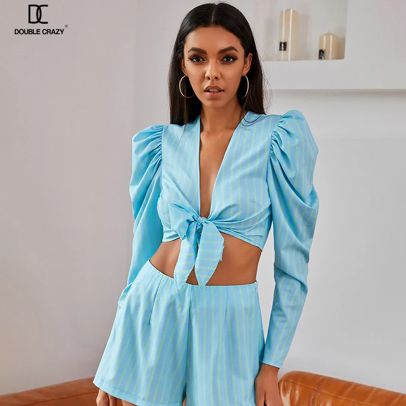 

Weixin Dropshipping Double Crazy Puff Sleeve Tie Front Striped Crop Top