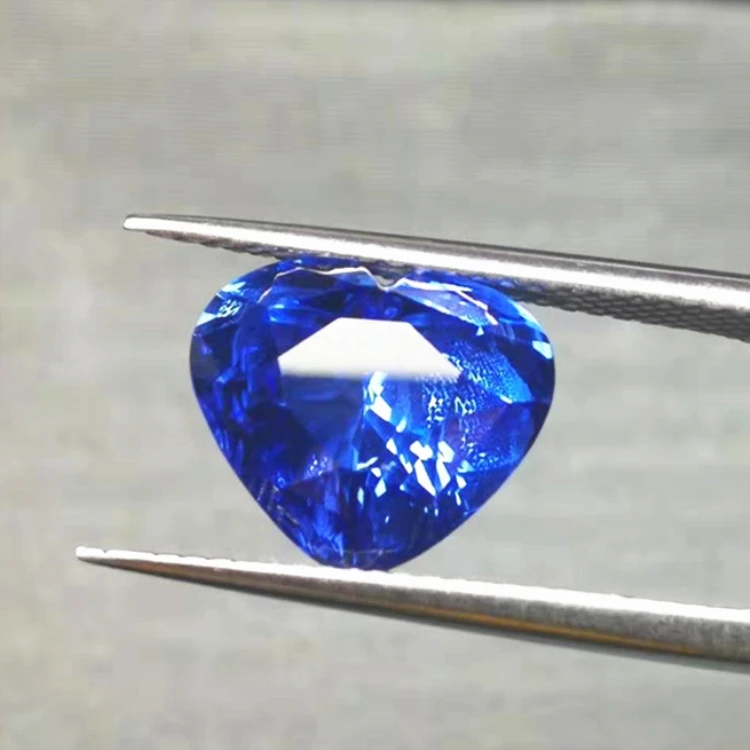 

Latest Jewelry Wholesale Gemstone SRI LANKA Heart Shape Cornflower Blue 5.09ct Natural Sapphire Loose Stone