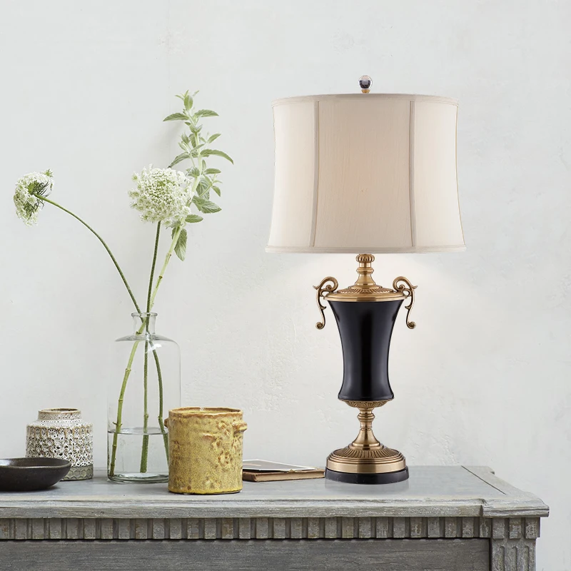 classic brass decoration table lamp