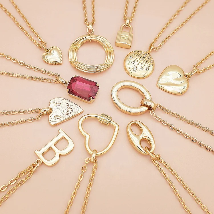 

Ready To Ship Style Design European And American Women Clavicle Chain Necklace Hip Hop Metal Heart Coin Letter Necklace