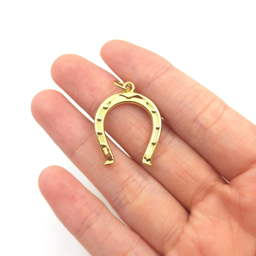 

Wholesale Lucky Horseshoe Shape Charms Gold Plated Pendants DIY Jewelry Making Findings Supplies Earrings Necklace For Unisex, As picture shows