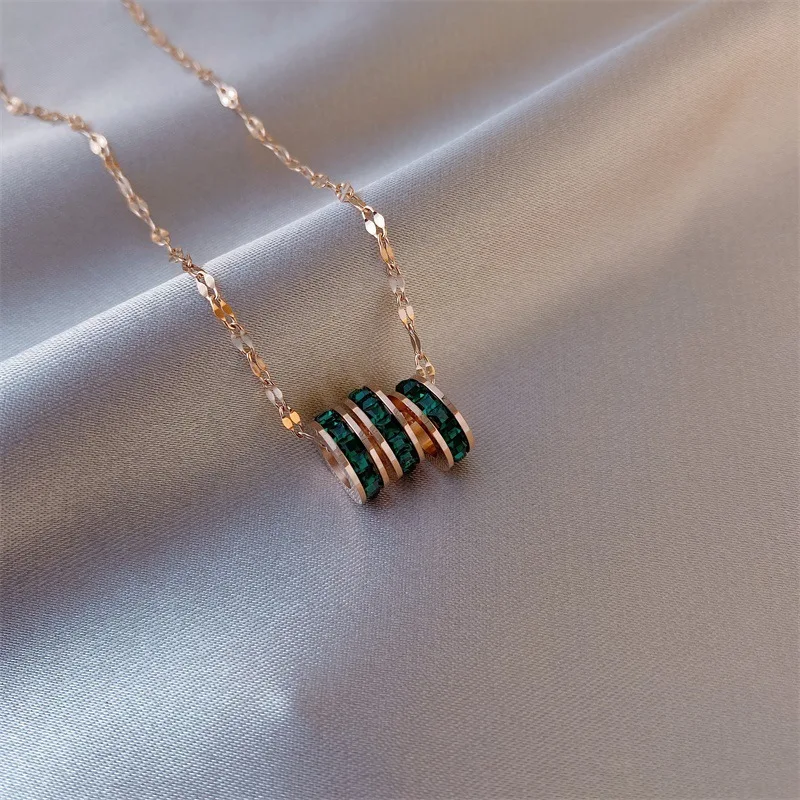

2021 fashion lead free green titanium jade pendant necklace