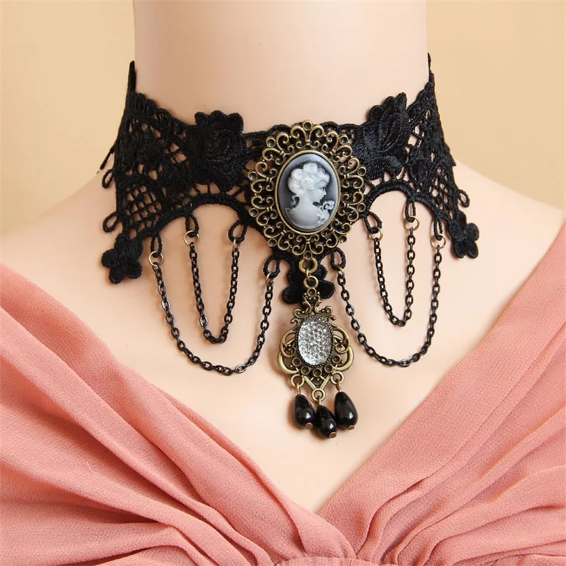 

Princess Black Lace Short Neck Necklace for Women Lolita Cute Choker Necklace Gothic Jewelry Necklace Party Gift