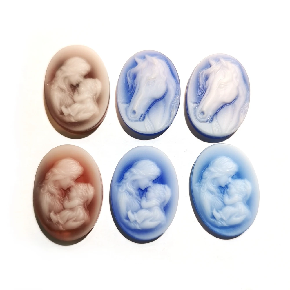 

Wholesale Custom Agate Cameo Mother's Love Stone Natural Jewelry Horse Animal Gemstone Pendants for Silver Jewellery Making, Multi