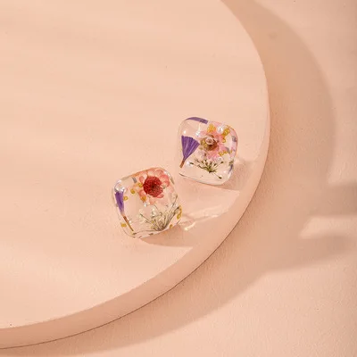 

Fashion Clear Resin Natural Real Pressed Dried Flower Earring For Women new Jewelry, Picture