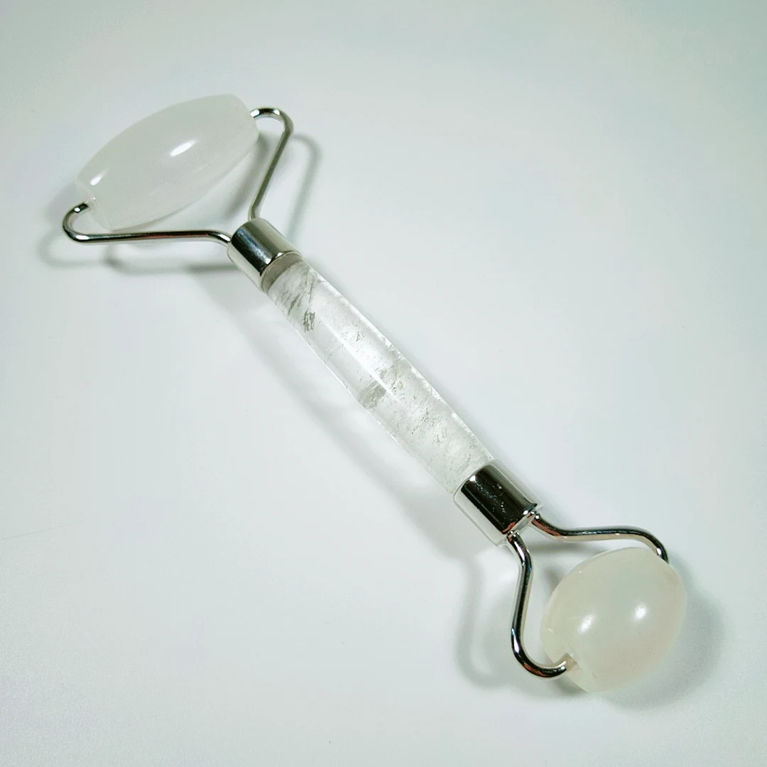 

Natural clear quartz Jade Roller for Face - Face Roller Gua Sha Scrapping - Aging Wrinkles,Puffiness Facial Skin Massager