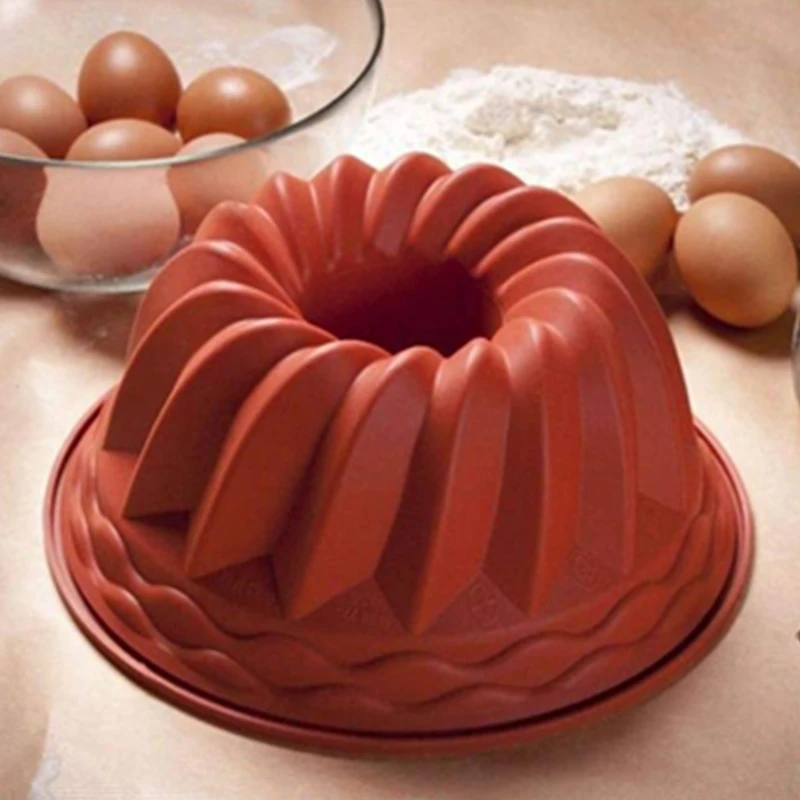 

LOVE'N Ceramic baking French Rustic Decor Mousse Earthenware Cake Mold Gateaux Bundt Mould for EASTER GIFT