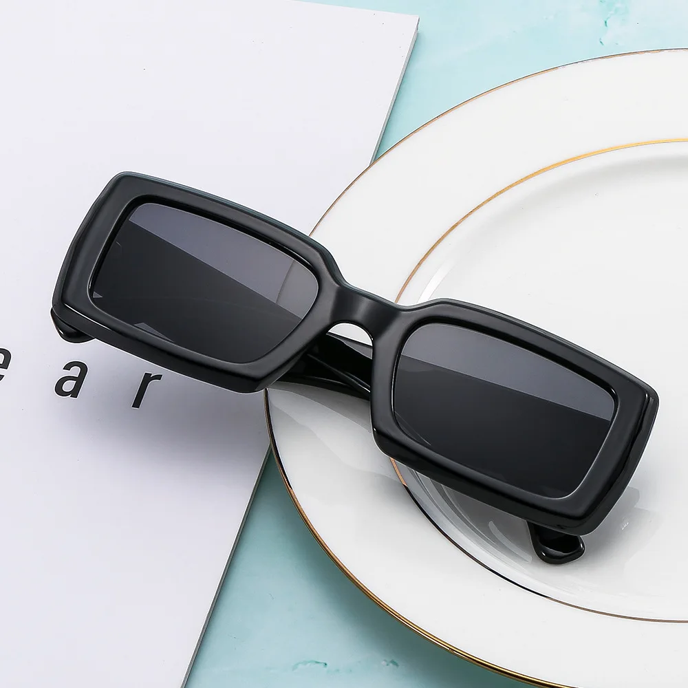 

2023 New pop small framed retro fashion summer sunglasses