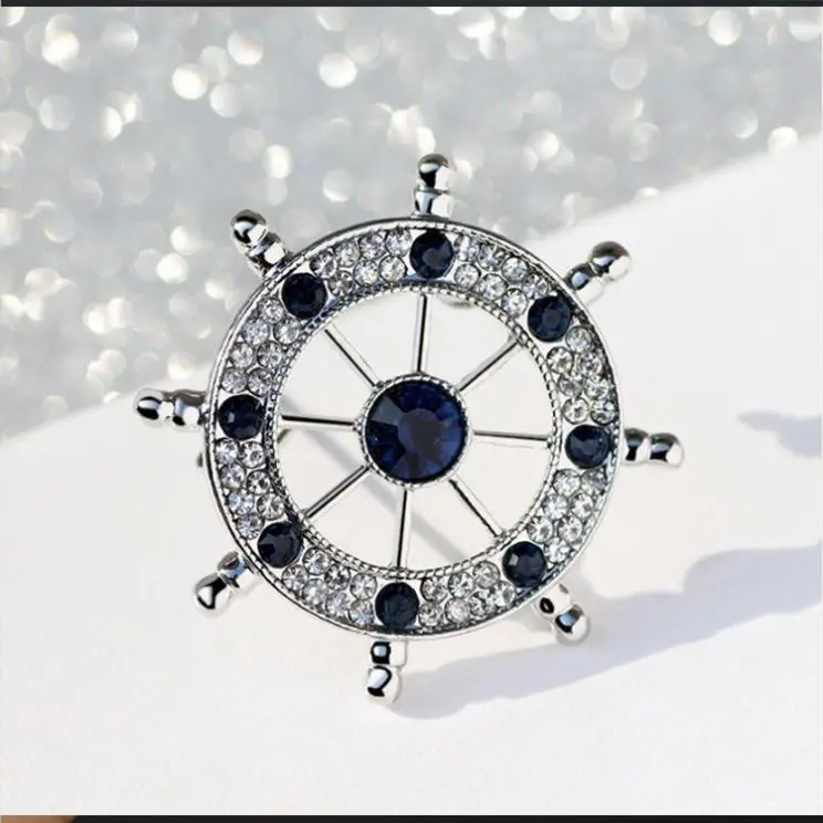 

New wild clothing accessories metal brooch unisex plating 18K gold diamond helm brooch, Silver,gold