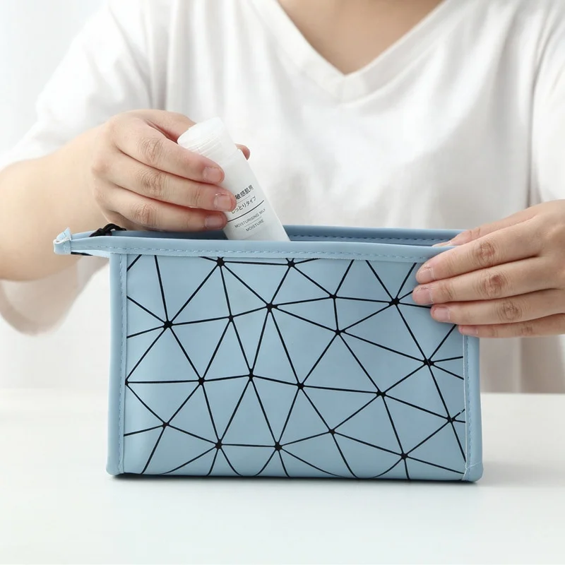 

Fashion Wholesale Waterproof Travel Makeup Bag Artist Cosmetic Bags Women