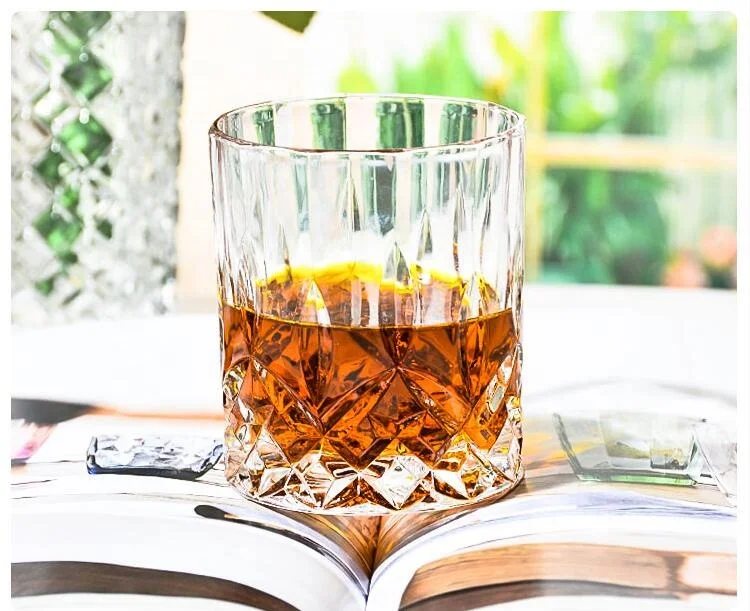 

Wholesale Cheap Clear Crystal Embossed Glassware Old Fashioned Diamond Whiskey Glass