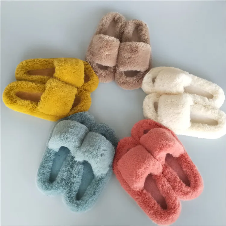 

PDEP hot sale style cozy slide sandals wholesale factory colorful indoor and outdoor house bedroom faux fluffy fur slippers, Black,white,yellow,brown,blue,red