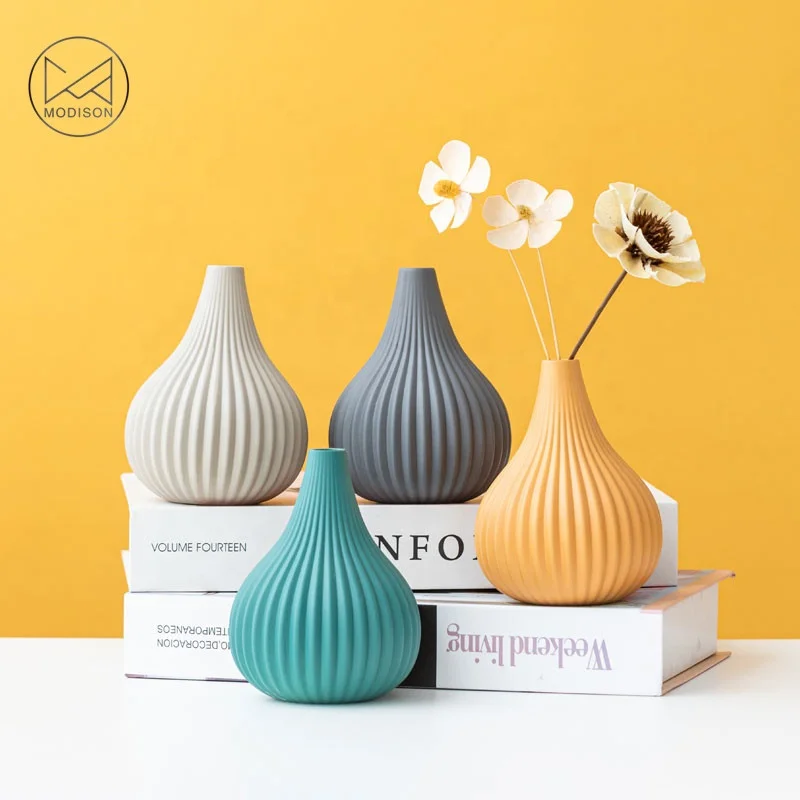 

Morandi color frosted matte model room dried flowers Nordic style small ceramic vase, White
