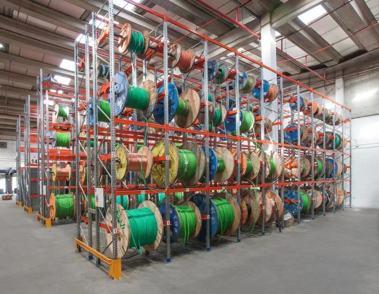 2021新电缆卷筒架