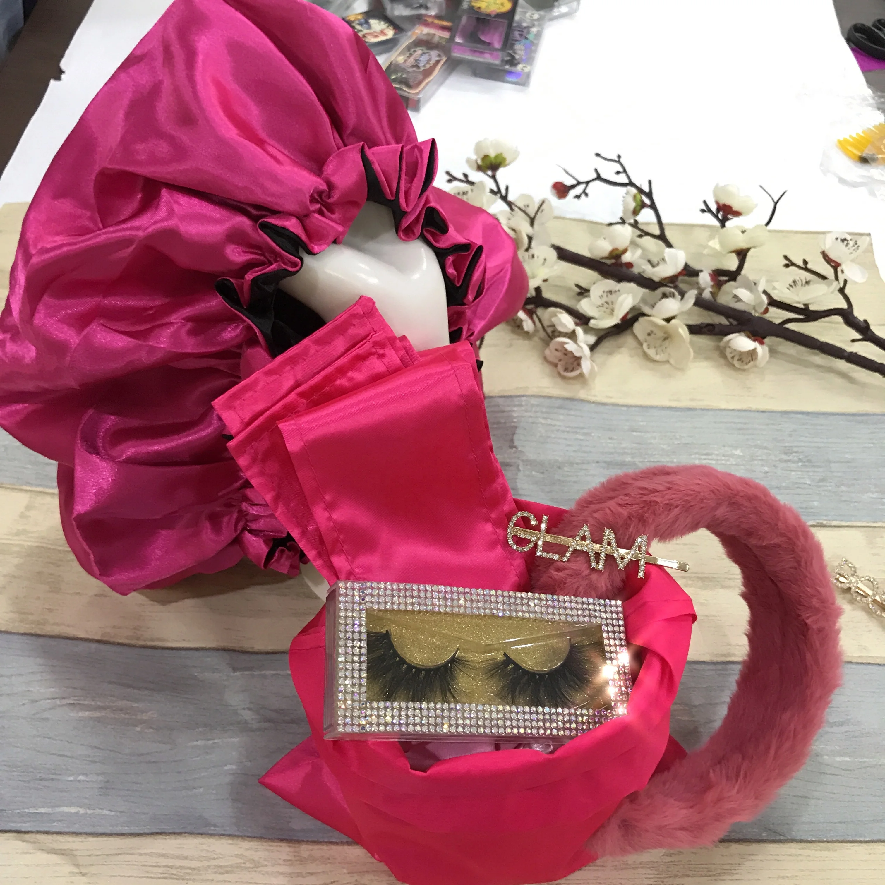 

wholesale Christmas gift packs mink eyelashes bonnet headband head wrap for women best presents hairpin, Natural black