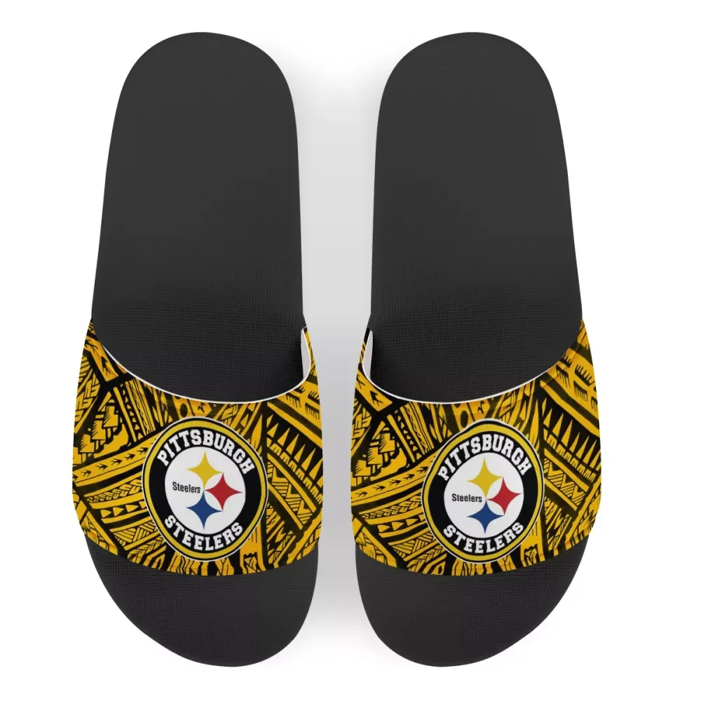 

High Quality Stylish Flat Sandals Women Men Slippers Custom American Football Team Logo Polynesian Tribal Design Summer Slippers, Customized color,printable
