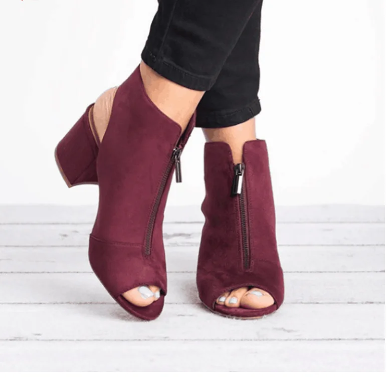 

Wholesale Personalized Fashionable Women Sandals With Thick Heels Square Sole Summer Boots Lady Shoes