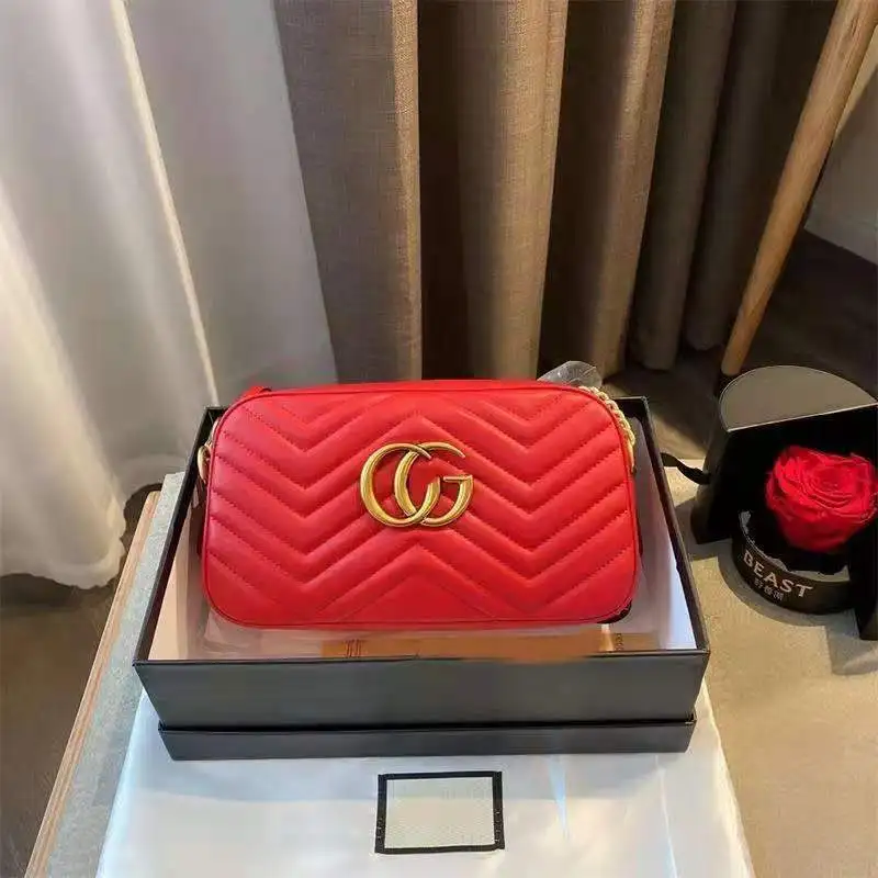 

2021 new soft surface Ringer chain cross-shoulder Korean leather small square bag cross body bag, Black and white, pink, red