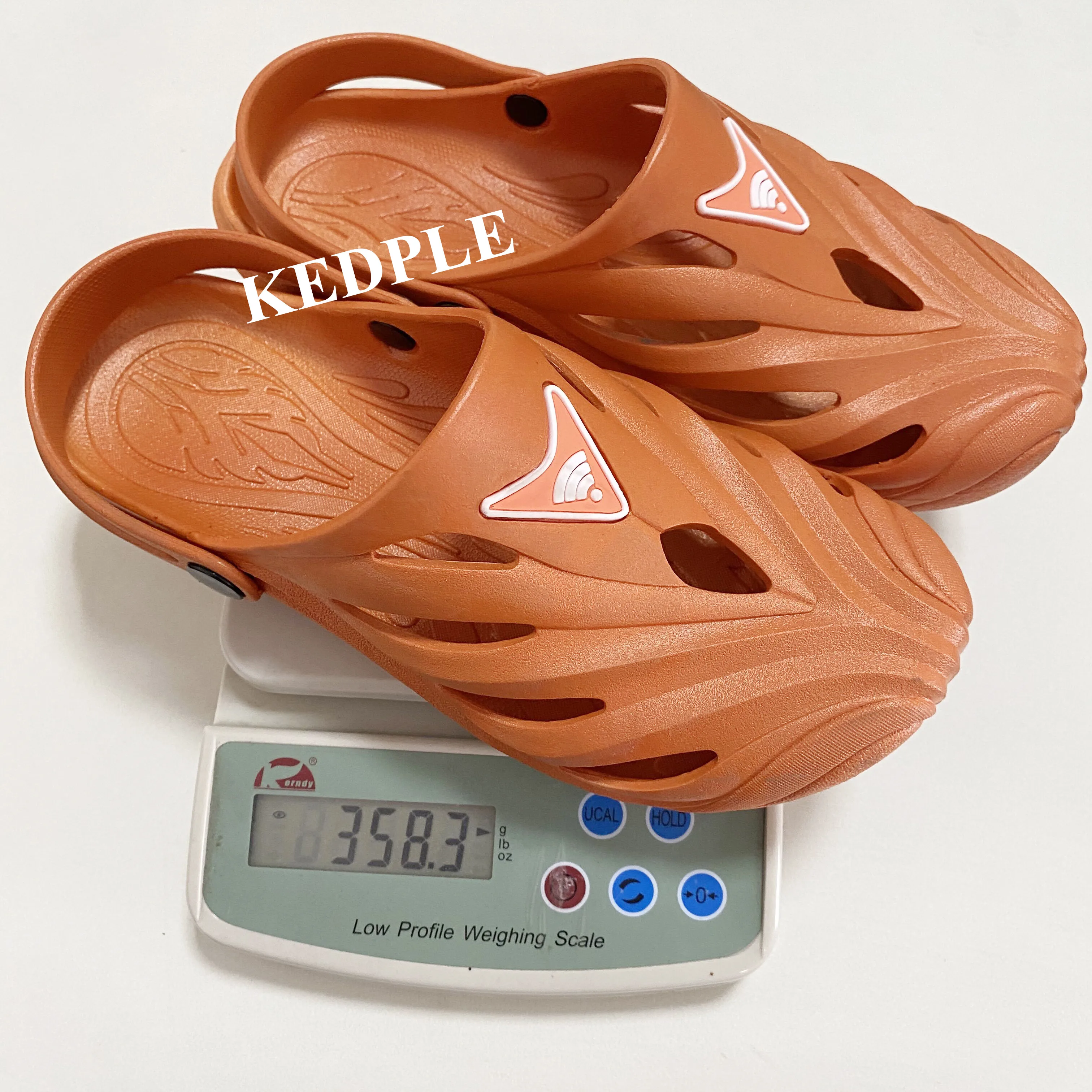 

New design women's nursing garden casual beach hole outdoor adult pvc clogs sandal slippers, As customer requirements