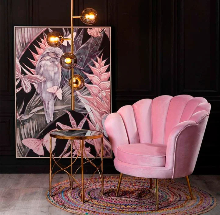 Fast Ship Big Size Velvet Upholstered Flowered Armchair Living Room Flower Shape Accent Chair with Golden Legs supplier