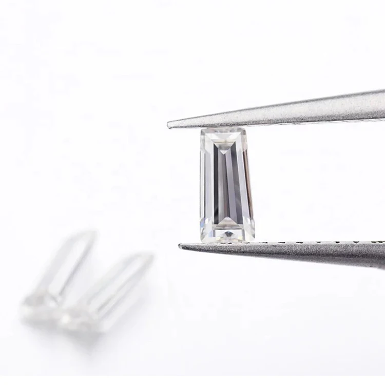 

small sizes baguette shape emerald cut super white D color vvs loose moissanite price for piece