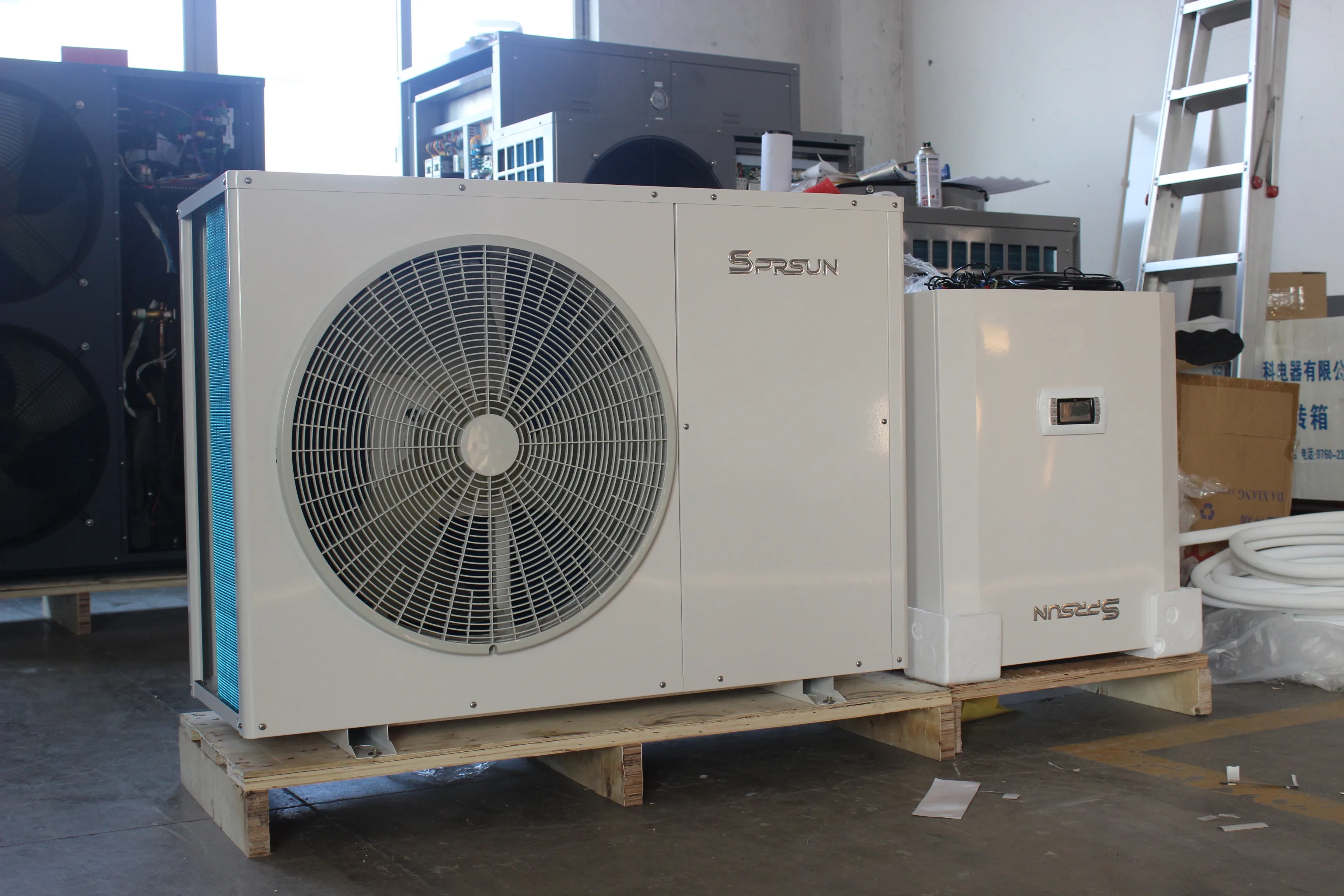 欧洲最畅销的热泵 9kw 16kw 18kw 220v r410a 散热器分体式热泵