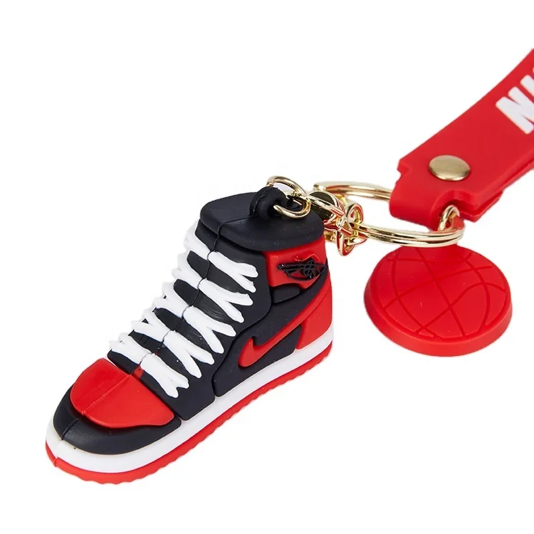 

Cheap Price Wholesale 3D Soft pvc Sneaker Shoes Keychain Mini Cartoon Keychain