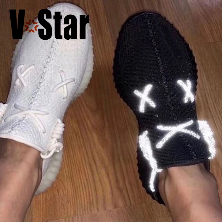 

2020 new fashion top quality static reflective V2 sports shoes men running sports sneakers drop shipping Yeezy 350