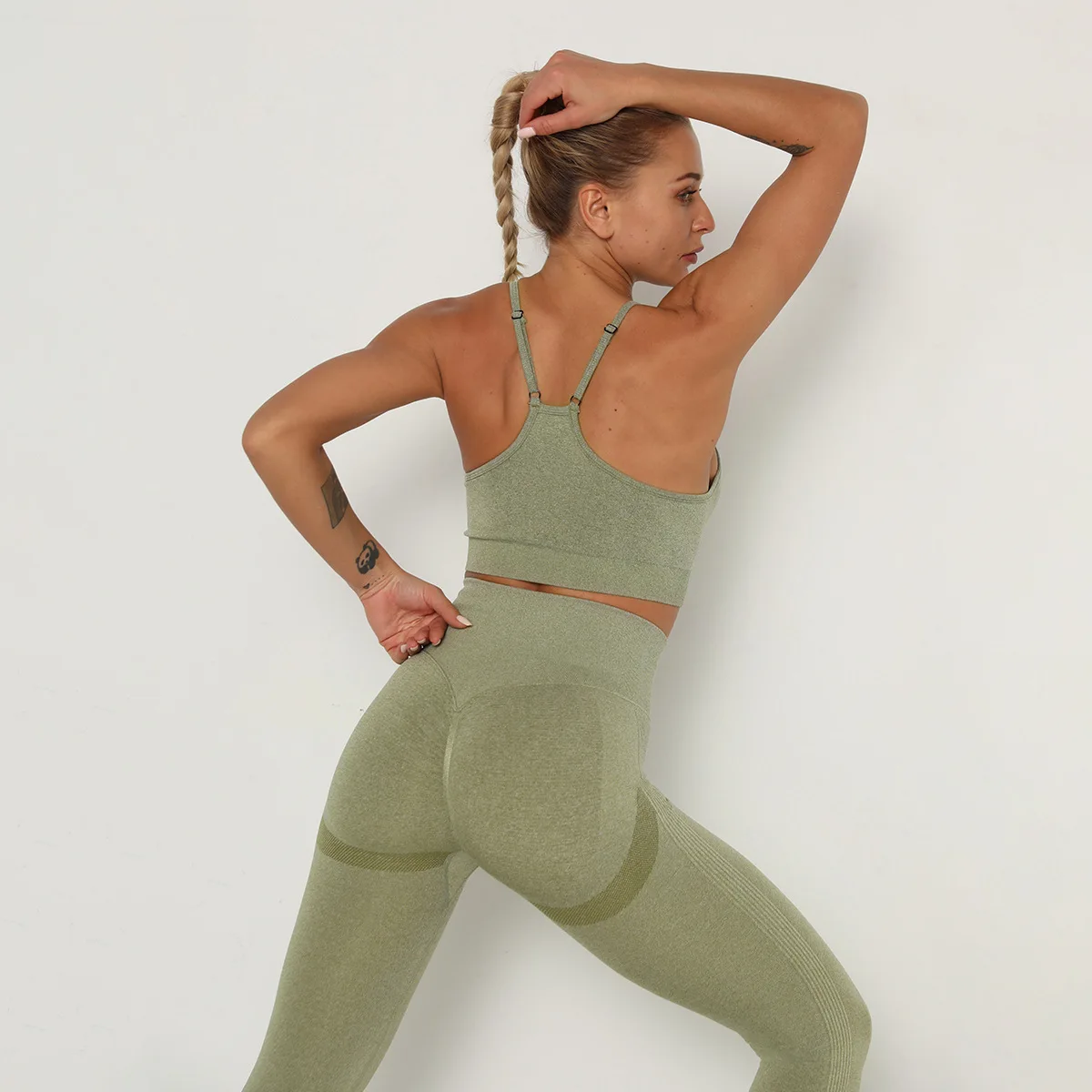 

Custom Logo Design Active Stretch Crop Sports Bra And Running Pants Set Womens Gym Wear, Customized color