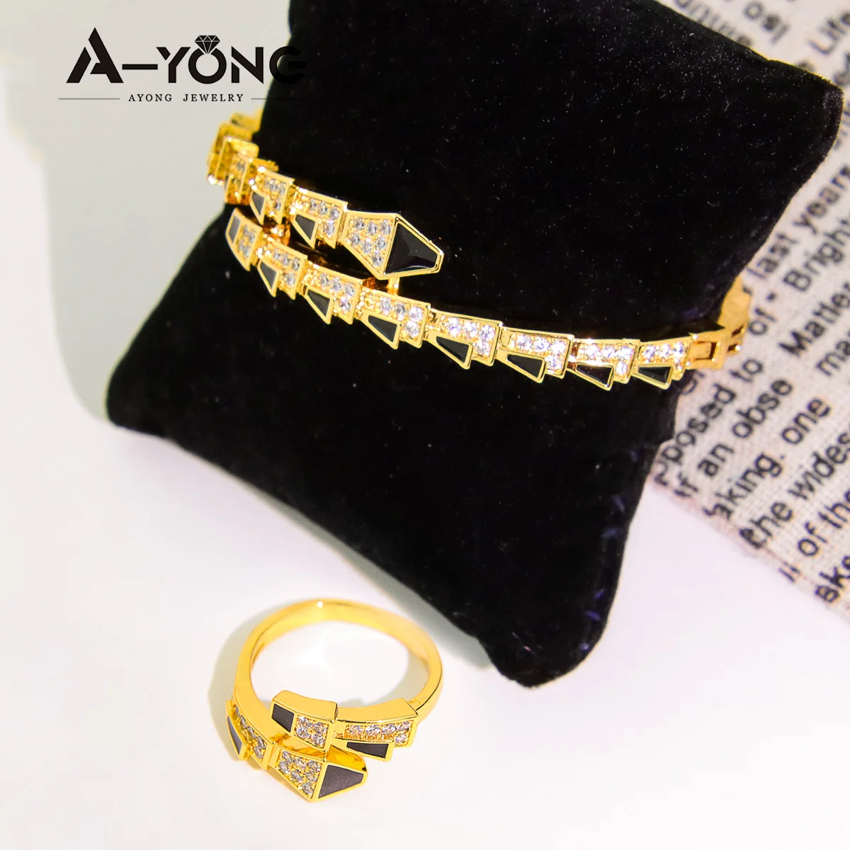 

Hot Simple Style Copper Bracelet Crystal Open Adjustable Zircon Women Gold Plated Bracelet