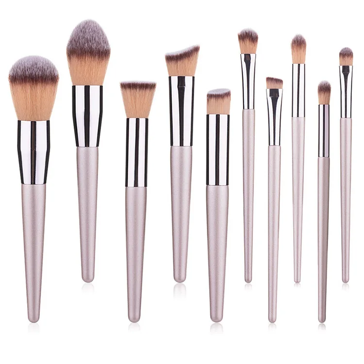 

RTS Tip Handle Powder Makeup Tool 10 Champagne Gold Makeup Brush Set, Silver