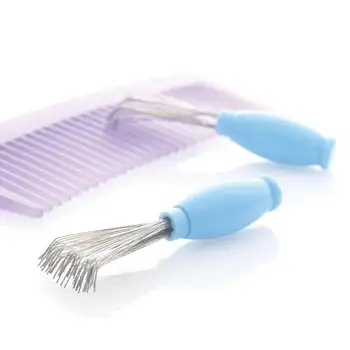 comb cleaning brush